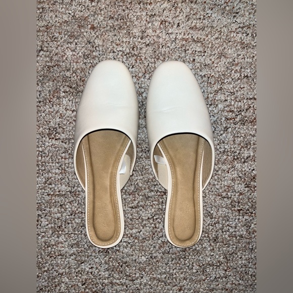 Cream Mules - Picture 1 of 3